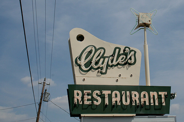 Clyde's Restaurant