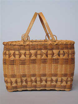 Honeysuckle purse basket by Nancy Conseen