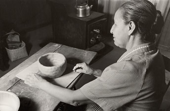 Coiling pottery