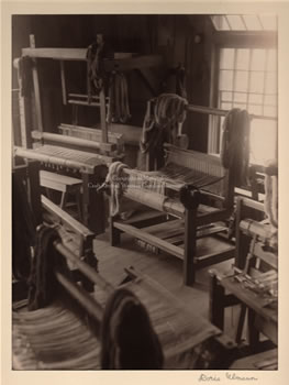 looms in the weaving room